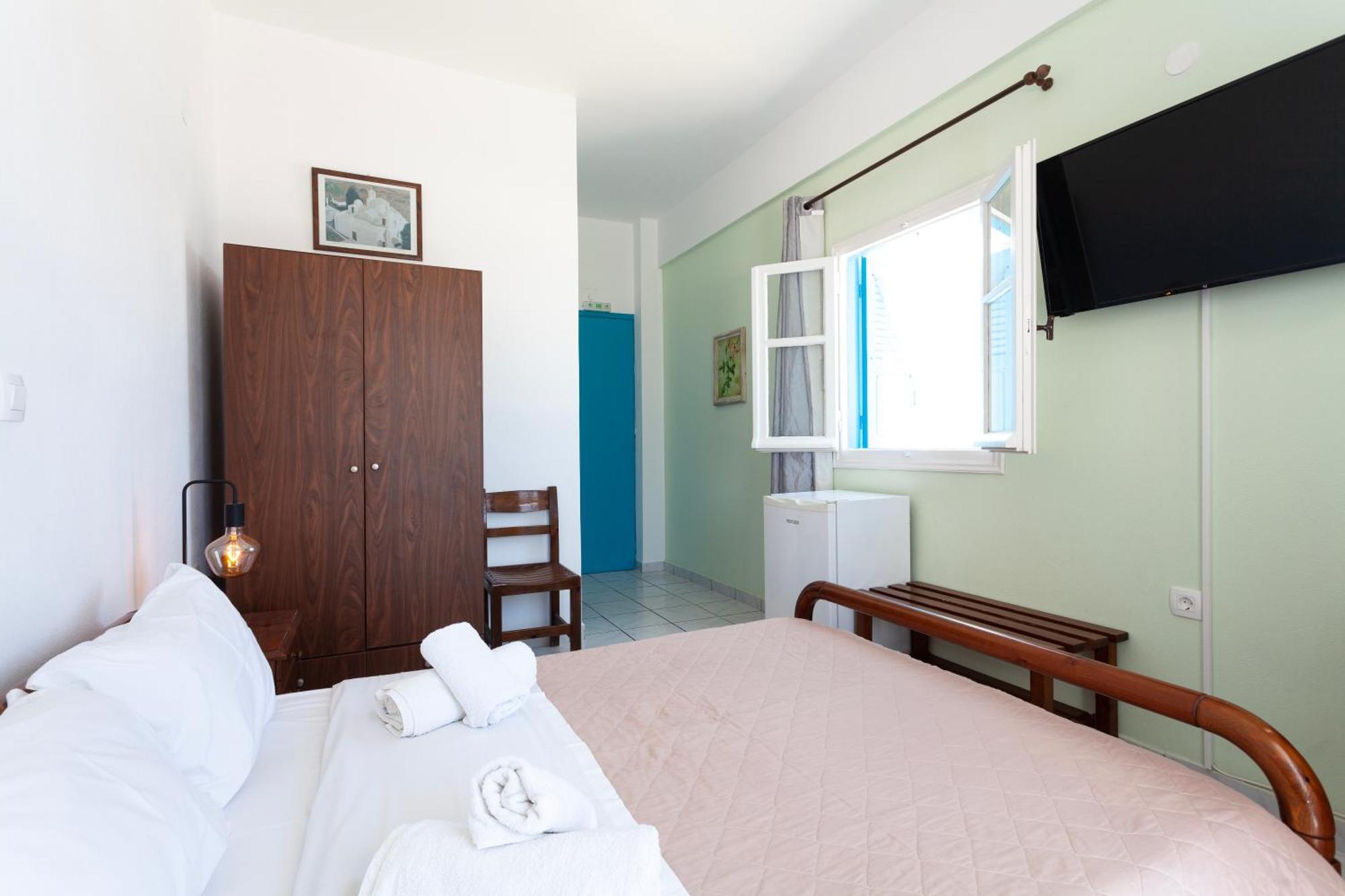 Stella Pension Vlichada Vlychada Zimmer foto